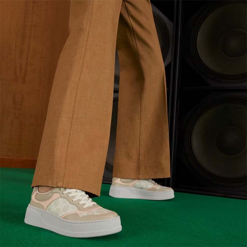 Gucci Unisex GG Sneaker White Beige Supreme Canvas Grey Perforated Leather