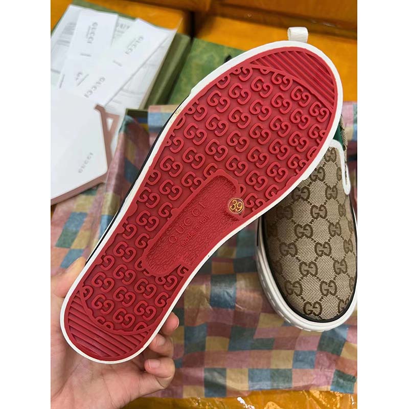 Gucci Unisex GG Tennis 1977 Slip On Sneaker Beige Ebony GG Supreme Canvas