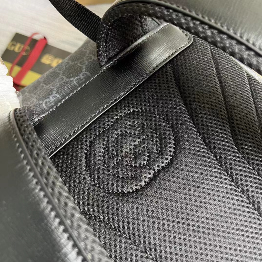 Gucci Unisex Medium Backpack Interlocking G Black GG Supreme Canvas