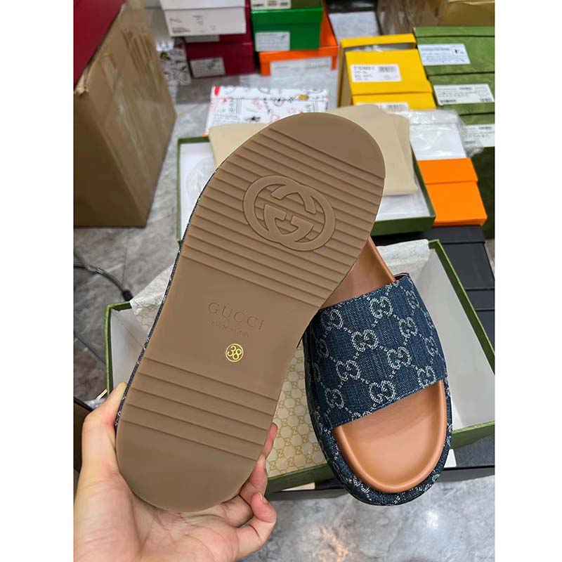 Gucci Unisex Platform Slide Sandal Dark Blue Ivory Eco Washed Organic GG Jacquard Denim