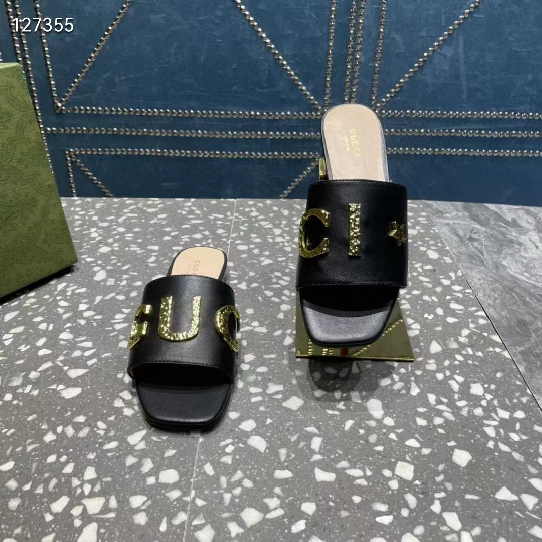 Gucci Women GG Slide Sandal Black Leather Textured Logo Star Flat 1 Cm Heel