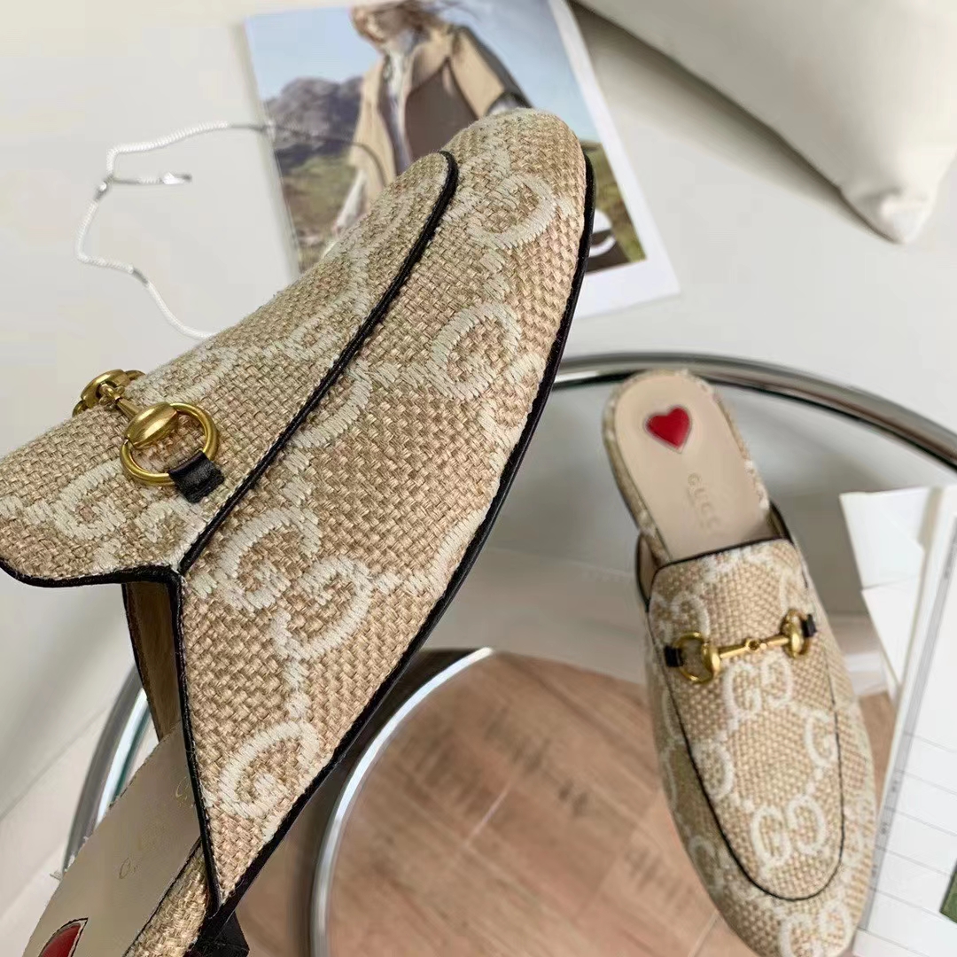Gucci Women Maxi GG Princetown Slipper Beige White GG Raffia Effect Fabric Flat