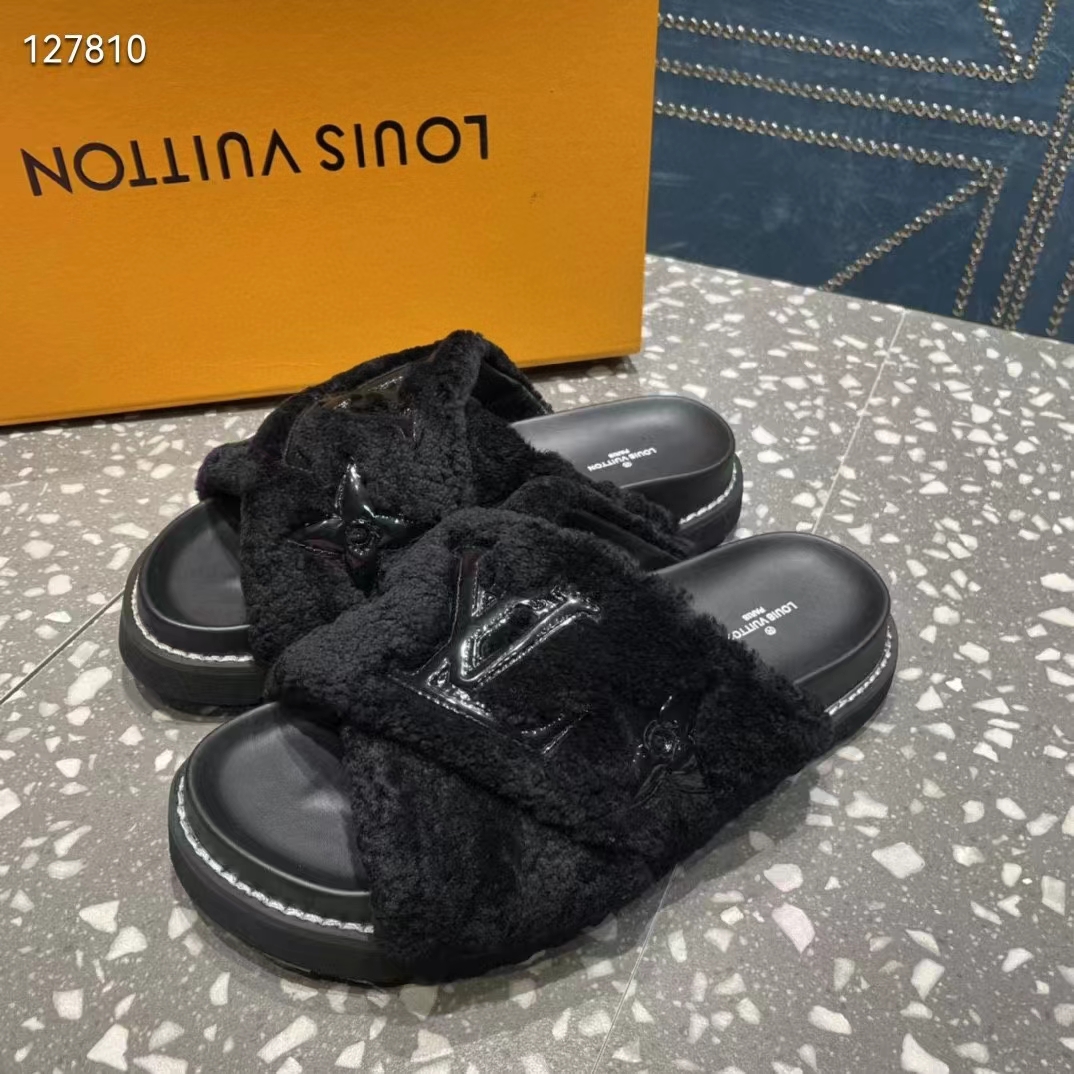 Louis Vuitton LV Women Paseo Flat Comfort Mule Black Shearling Anatomic Insole