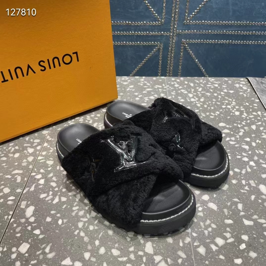 Louis Vuitton LV Women Paseo Flat Comfort Mule Black Shearling Anatomic Insole