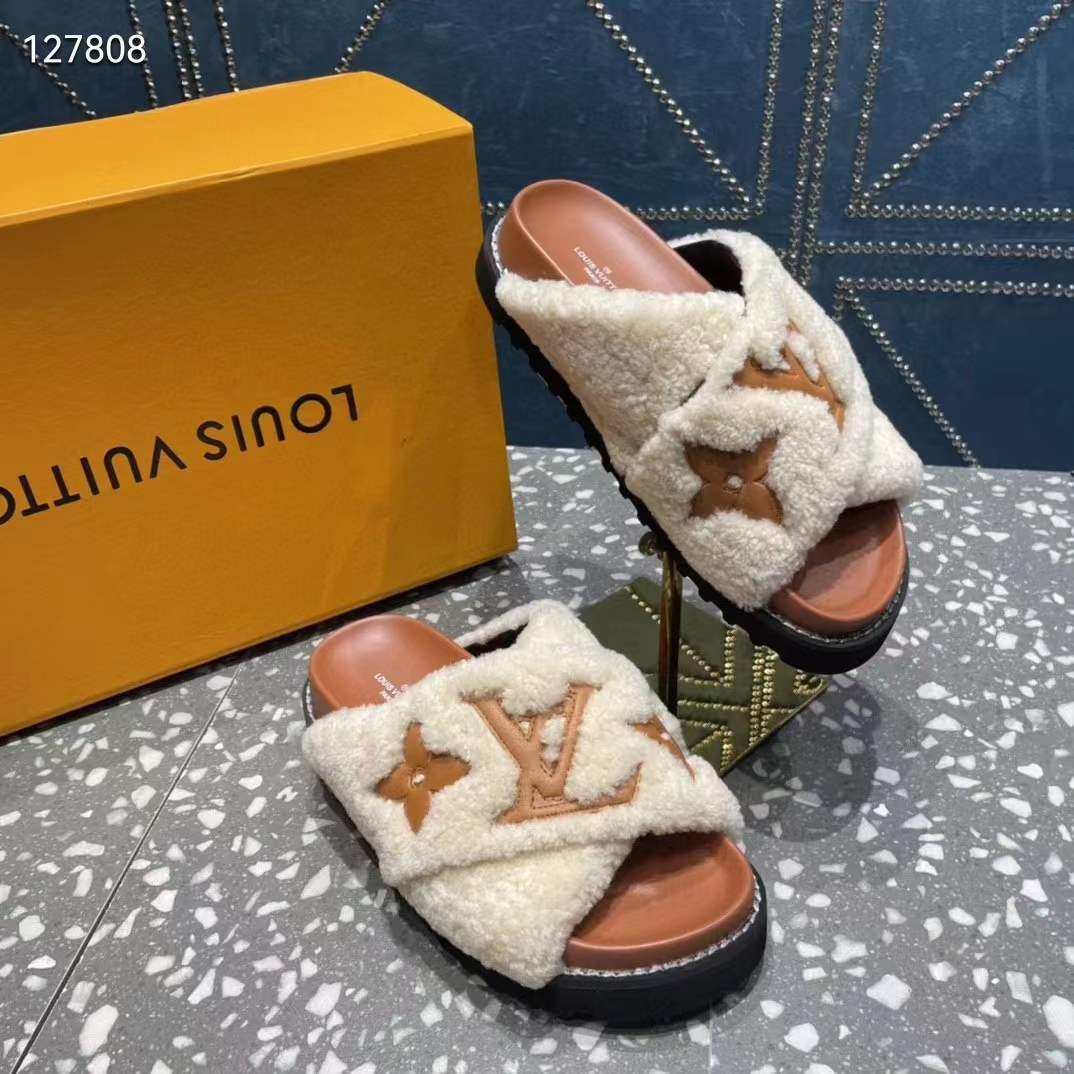 Louis Vuitton LV Women Paseo Flat Comfort Mule Natural Shearling Anatomic Insole