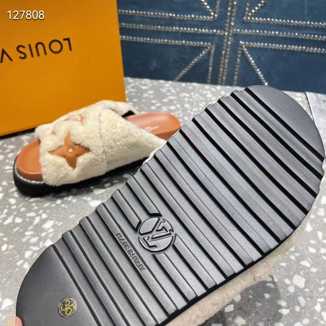 Louis Vuitton LV Women Paseo Flat Comfort Mule Natural Shearling Anatomic Insole