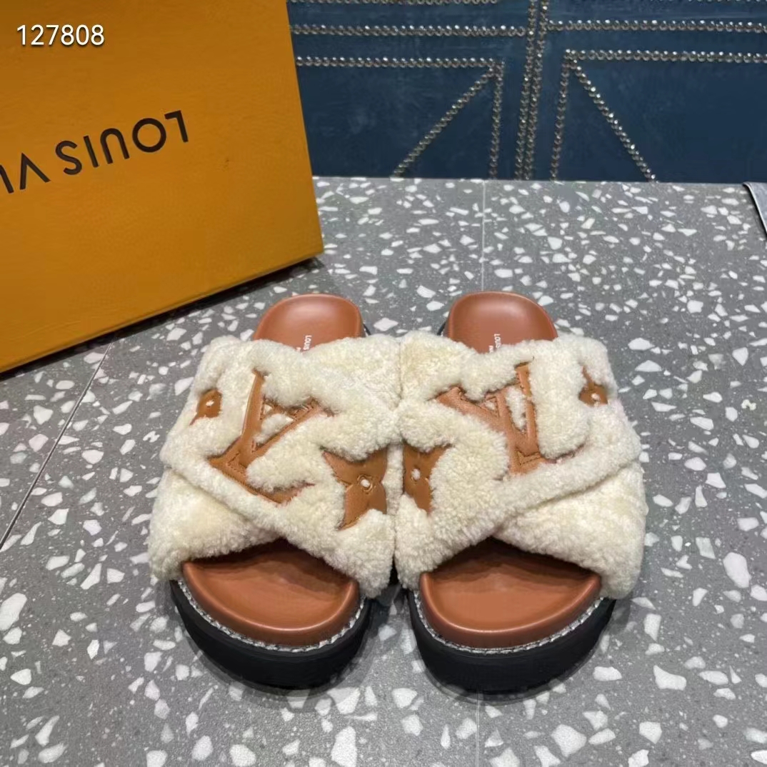 Louis Vuitton LV Women Paseo Flat Comfort Mule Natural Shearling Anatomic Insole
