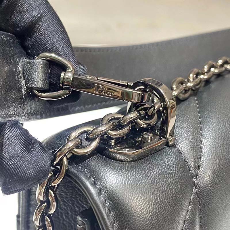 Dior Women CD 30 Montaigne Chain Bag Handle Black Maxicannage Lambskin