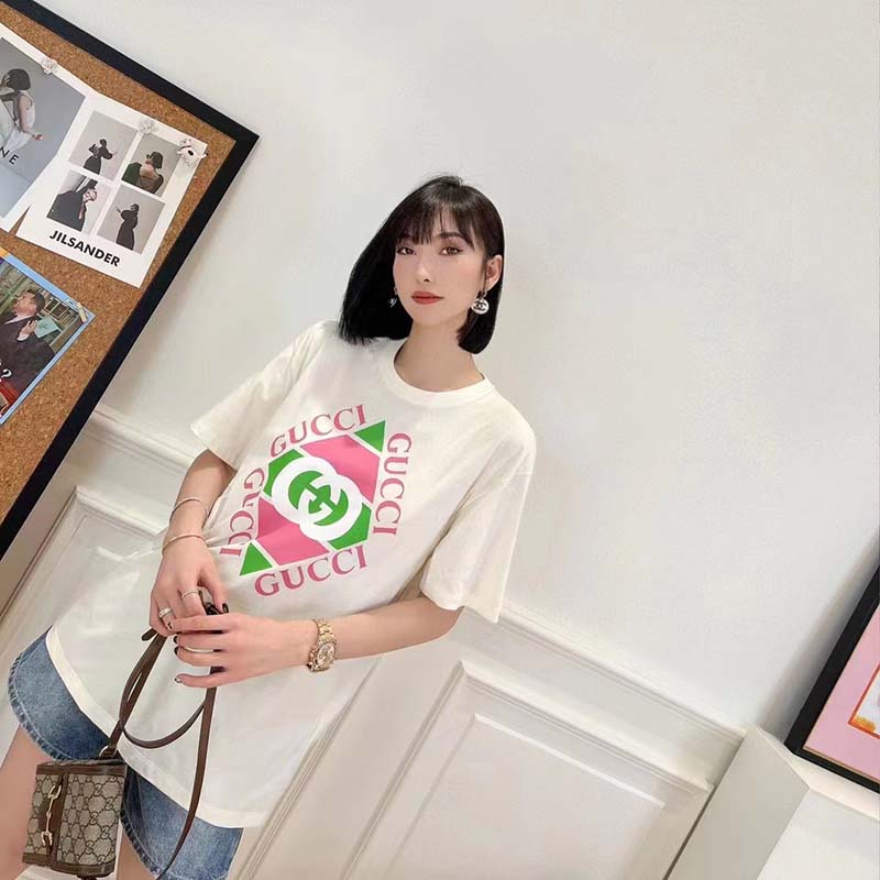 Gucci GG Women Vintage Logo Print T-Shirt Off White Cotton Jersey Crewneck Short Sleeves