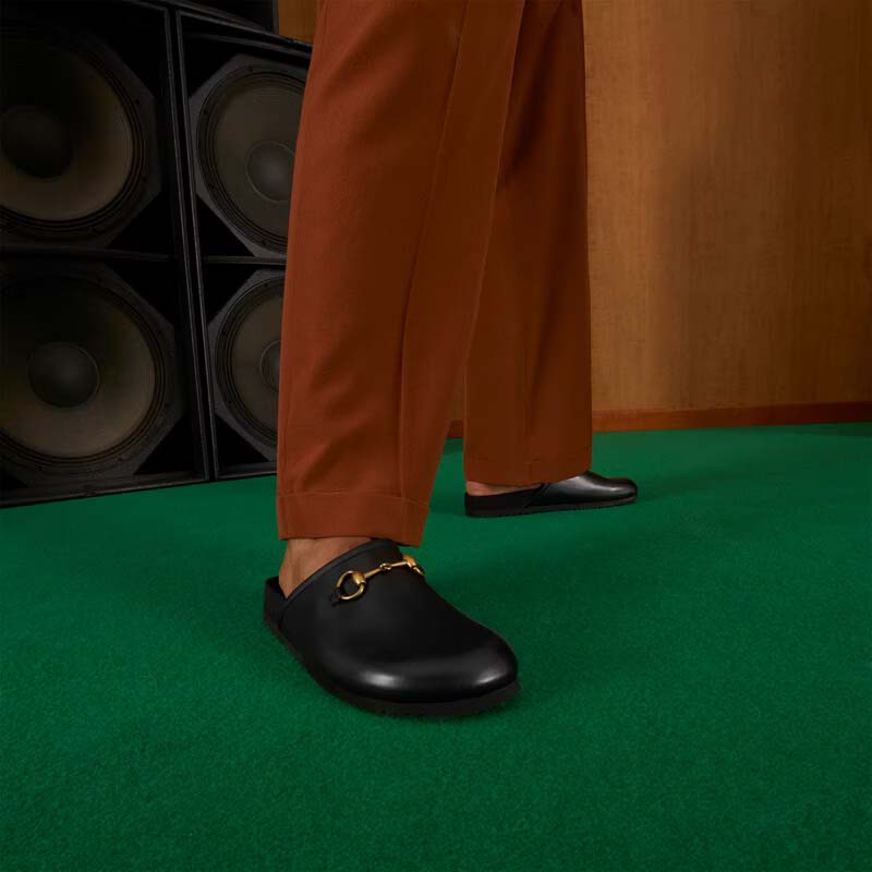Gucci Unisex Horsebit Slip-On Sandal Black Leather Rubber Sole Flat