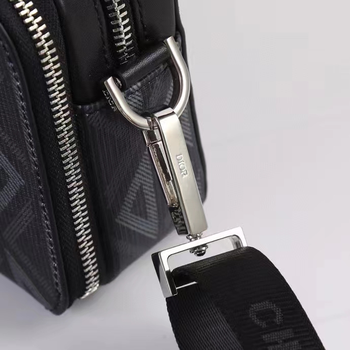 Dior Unisex CD Messenger Pouch Black CD Diamond Canvas