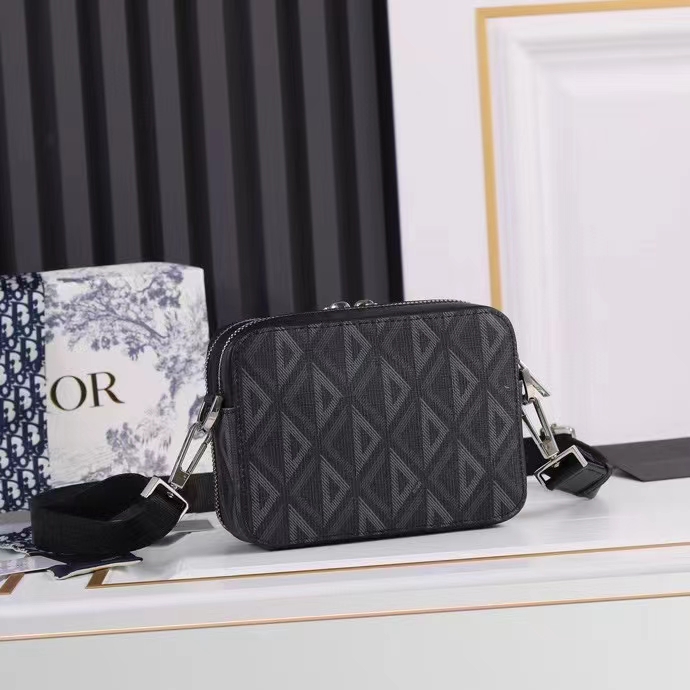 Dior Unisex CD Messenger Pouch Black CD Diamond Canvas