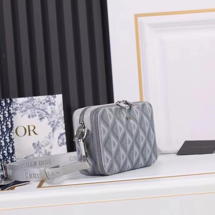 Dior Unisex CD Messenger Pouch Dior Gray CD Diamond Canvas