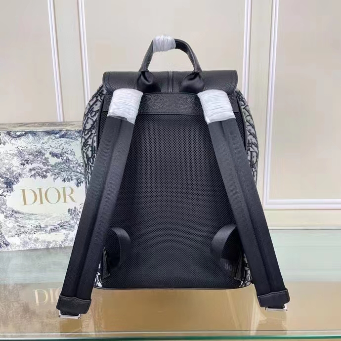 Dior Unisex CD Motion Backpack Beige Black Dior Oblique Jacquard Grained Calfskin