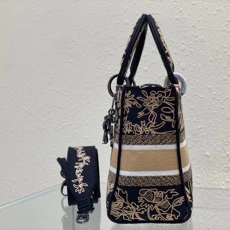 Dior Women CD Medium Lady D-Lite Bag Black Cornely-Effect Jardin D’Hiver Embroidery