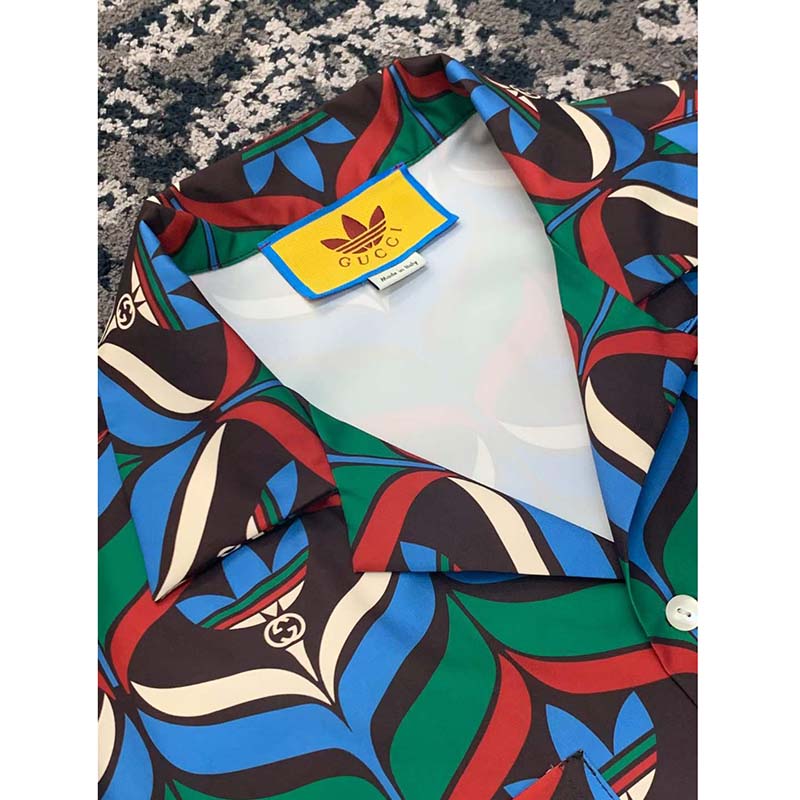 Gucci GG Men Adidas x Gucci Trefoil Print Bowling Shirt Straight Hem Side Vents Viscose