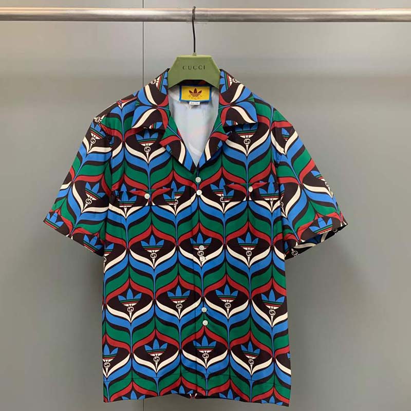 Gucci GG Men Adidas x Gucci Trefoil Print Bowling Shirt Straight Hem Side Vents Viscose
