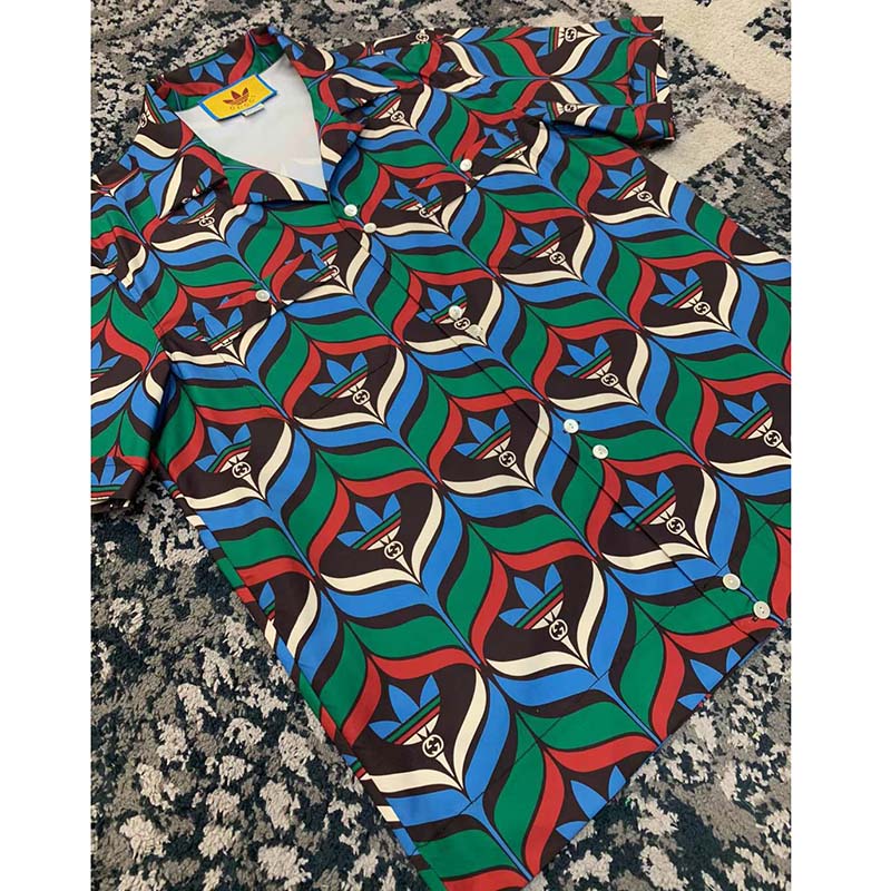 Gucci GG Men Adidas x Gucci Trefoil Print Bowling Shirt Straight Hem Side Vents Viscose