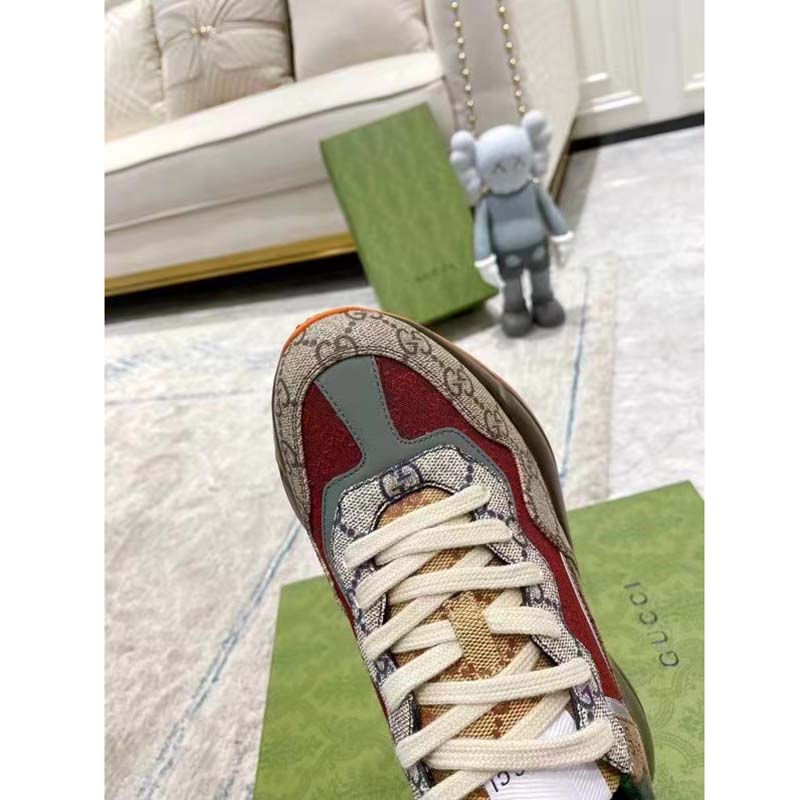 Gucci Unisex Rhyton Sneaker Beige Brick Red GG Supreme Canvas Low Heel