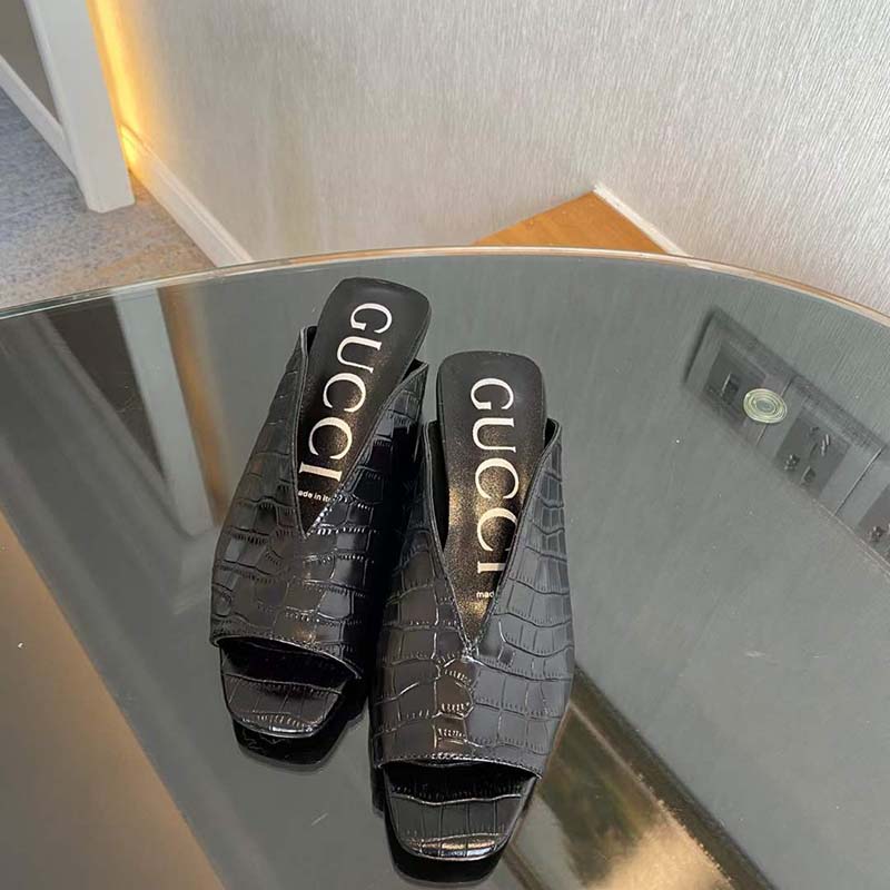 Gucci Women GG Crocodile Print Pump Square Toe Leather Sole Mid 7.6 Cm Heel