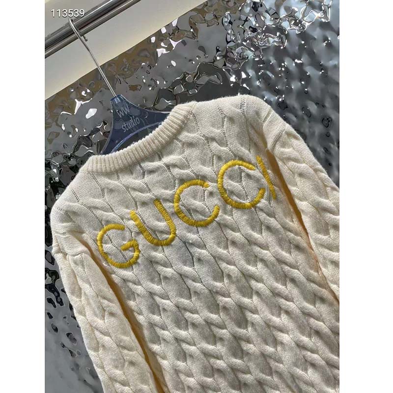 Gucci Women GG Lovelight Cotton Cardigan Embroidery White Floral Embroidery Crewneck