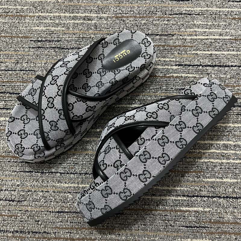 Gucci Women Platform Slide Sandal Beige Blue Original GG Canvas Rubber Sole Low Heel