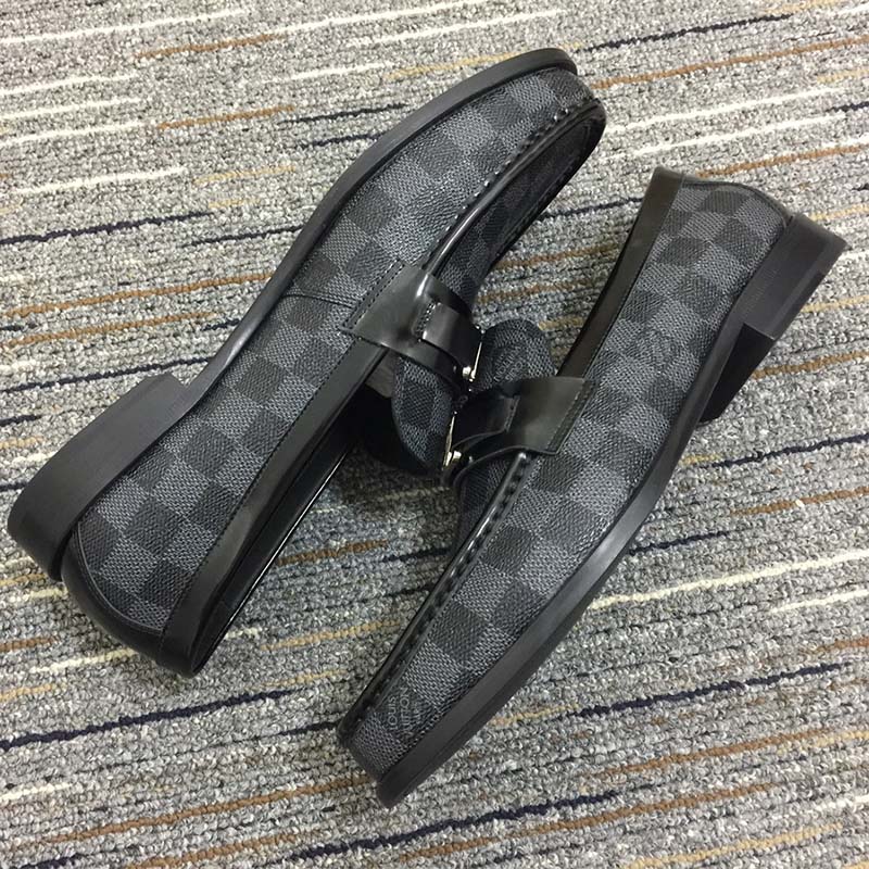 Louis Vuitton LV Men Major Loafer Damier Canvas Graphite Moccasin LV Initials