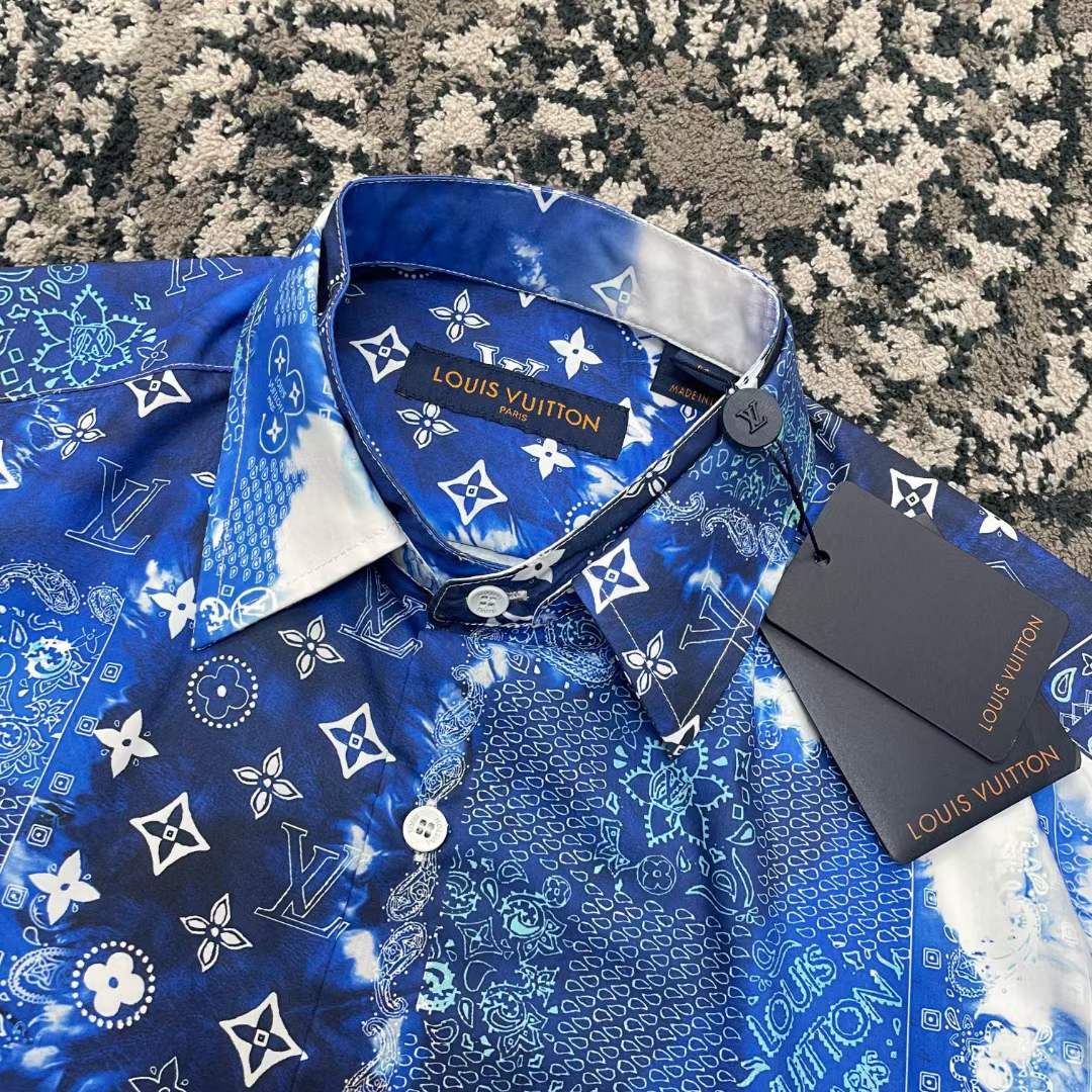 Louis Vuitton LV Men Monogram Bandana Short-Sleeved Shirt Cotton Indigo Regular Fit