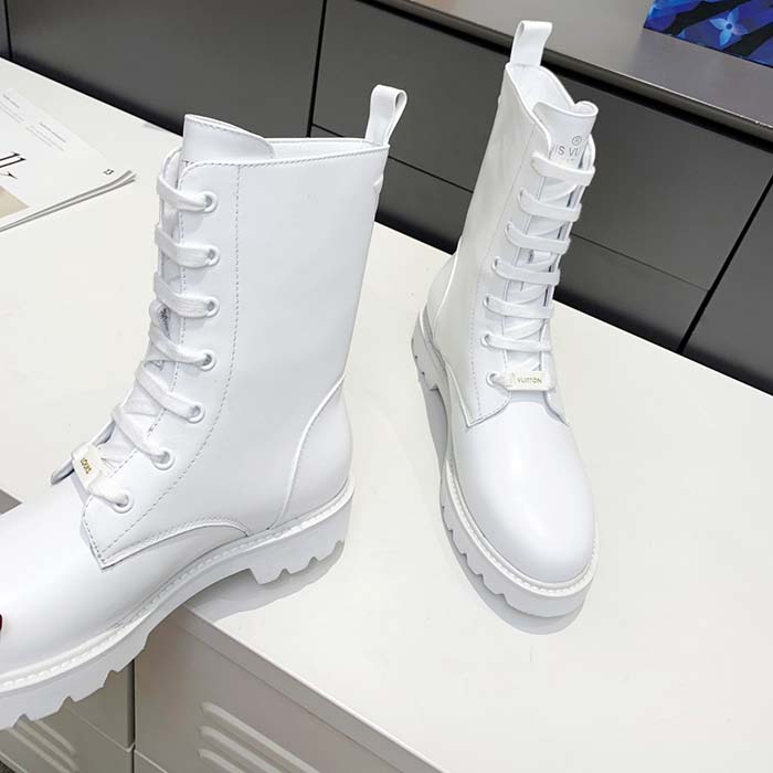 Louis Vuitton LV Unisex Territory Flat Ranger White Calf Leather Circle