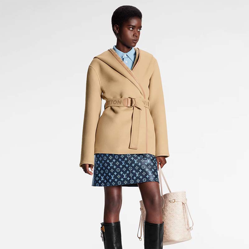 Louis Vuitton LV Women Signature Double Face Short Wrap Coat Wool-Silk Regular Fit