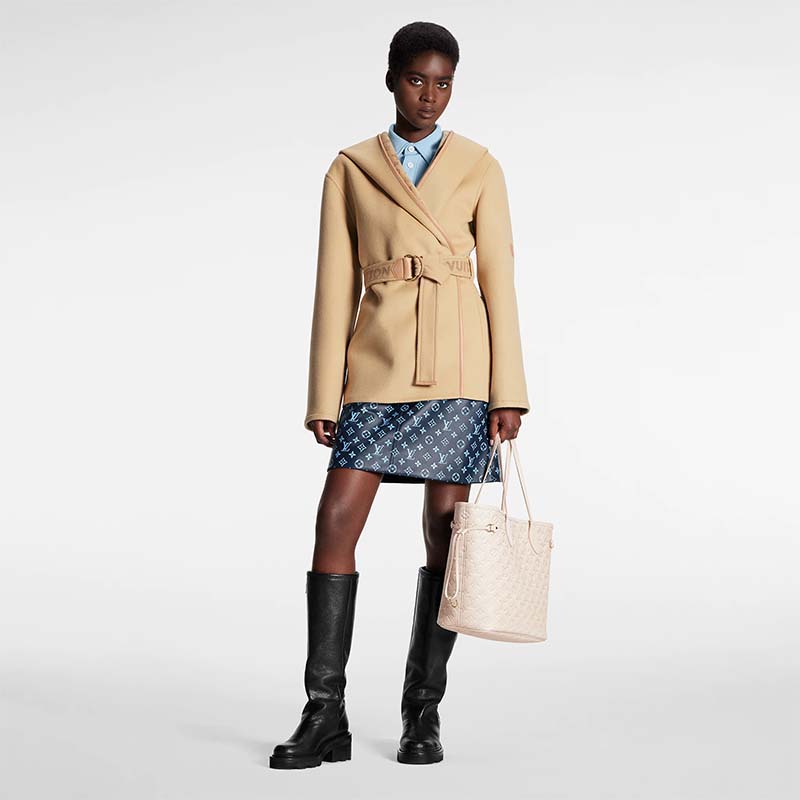 Louis Vuitton LV Women Signature Double Face Short Wrap Coat Wool-Silk Regular Fit