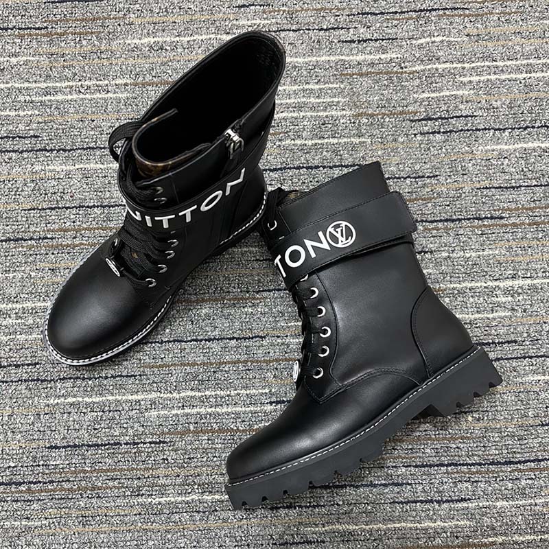 Louis Vuitton Unisex Territory Flat Ranger Black Calf Leather LV Circle Lace