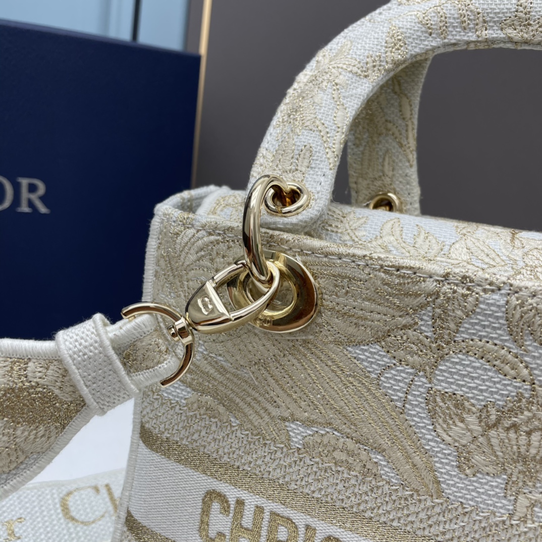 Dior Women CD Medium Lady D-Lite Bag Jardin D’Hiver Embroidery Metallic Thread