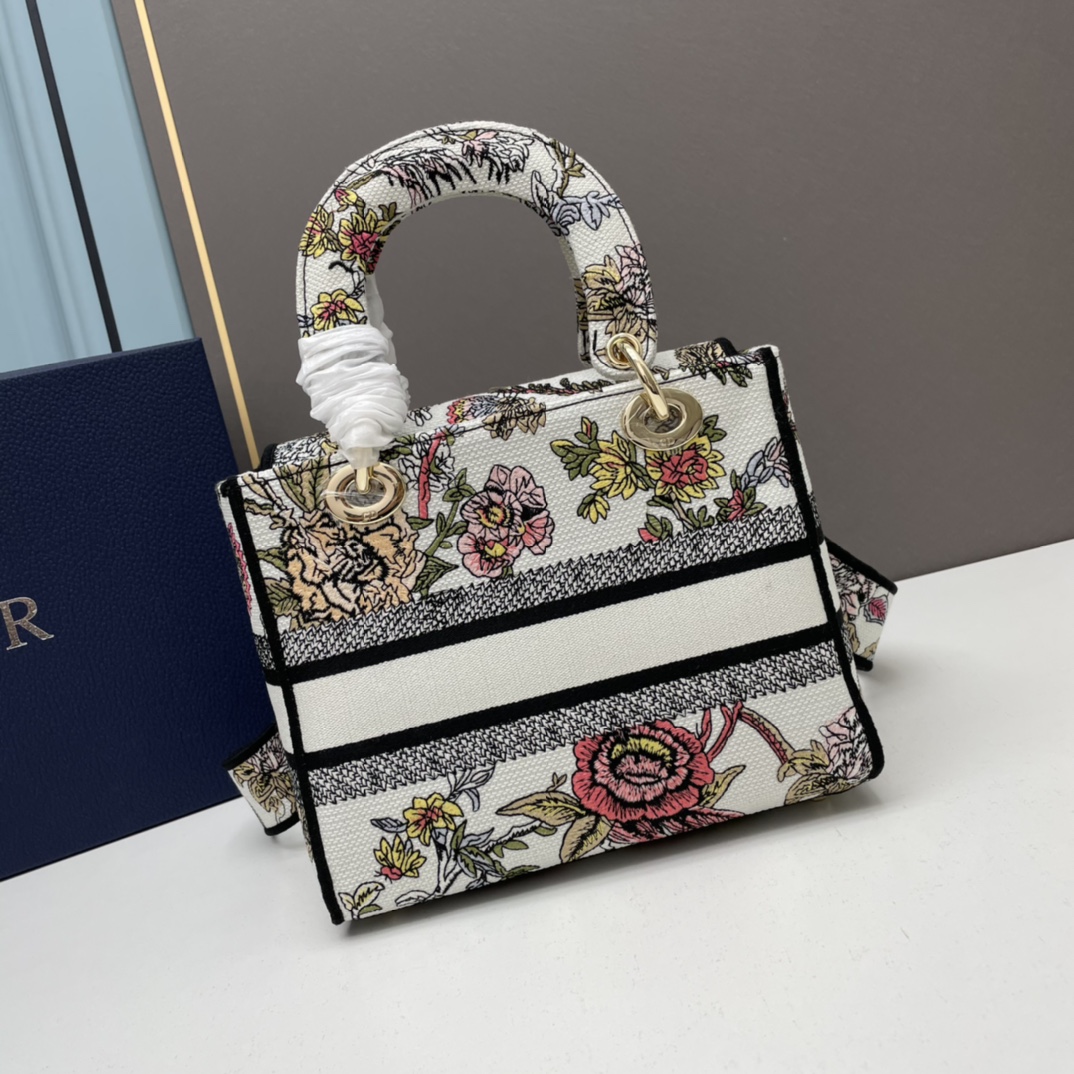 Dior Women CD Medium Lady D-Lite Bag White Multicolor Jardin Botanique Embroidery