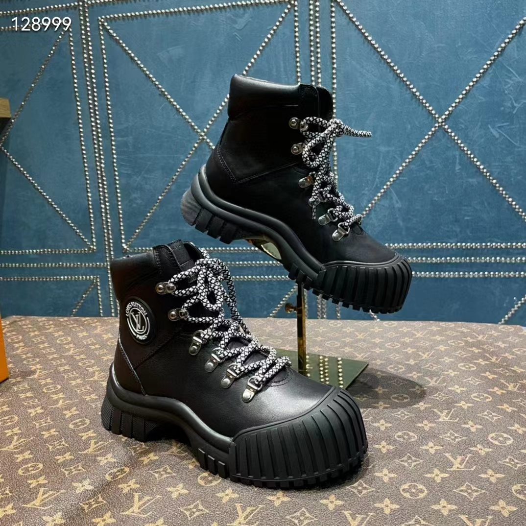 Louis Vuitton Women LV Ruby Flat Ranger Black Calf Leather Bicolor Laces Rubber