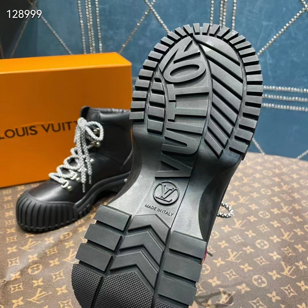 Louis Vuitton Women LV Ruby Flat Ranger Black Calf Leather Bicolor Laces Rubber