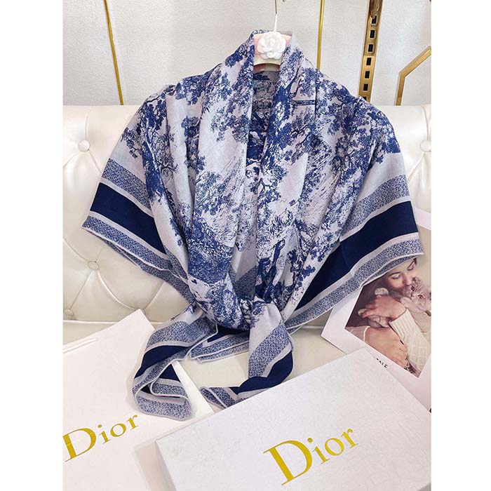Dior CD Women Toile De Jouy Sauvage Square 90 Scarf Ivory Navy Blue Silk Twill