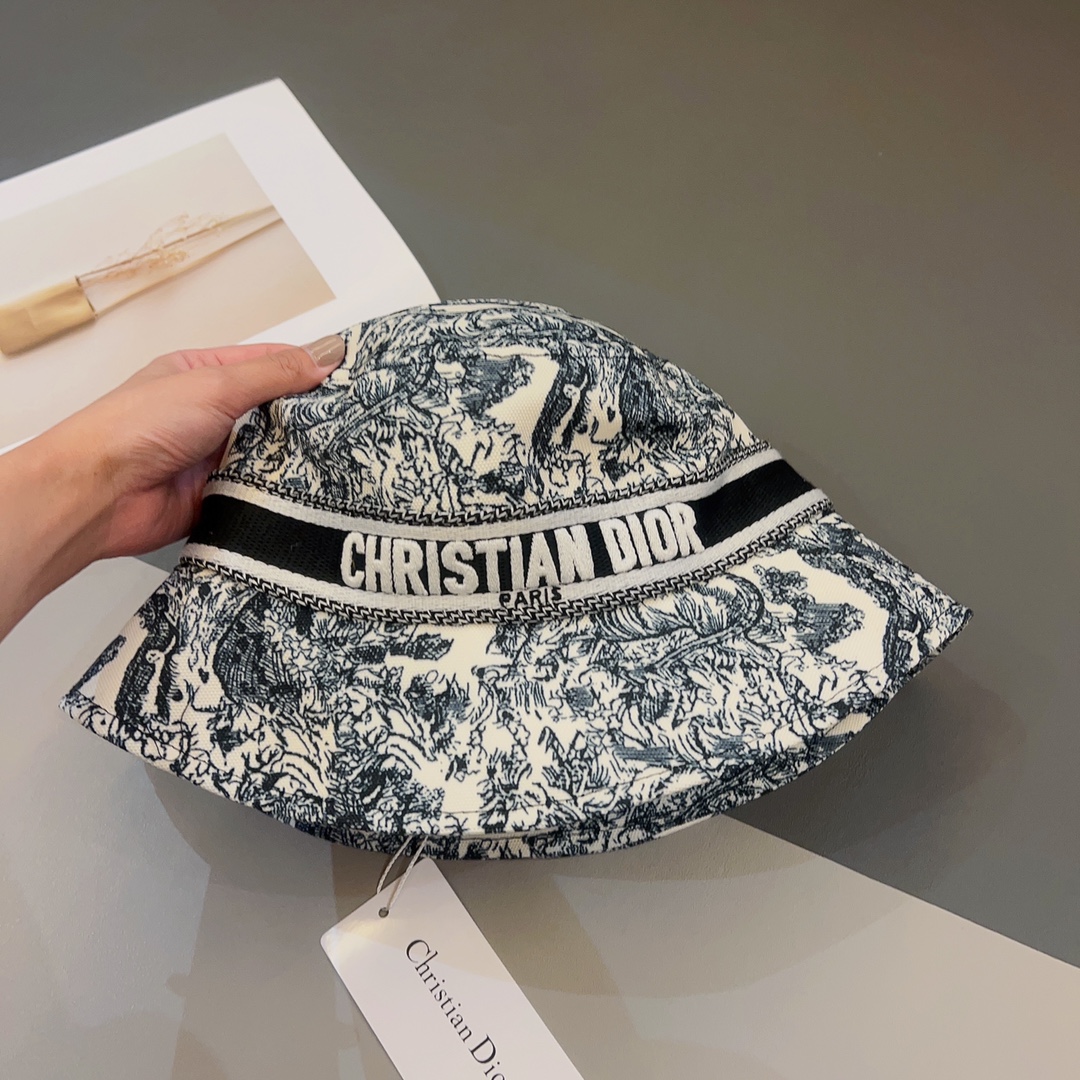 Dior Women CD D-Bobby Small Brim Bucket Hat White Blue Cotton Blend