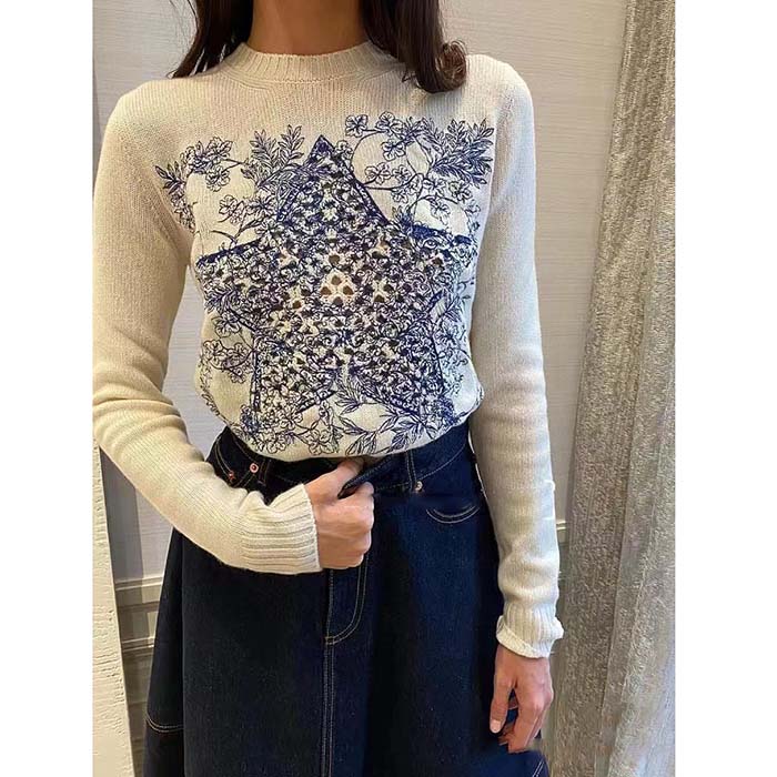 Dior Women CD Sweater Ecru Cashmere Knit Blue Dior Sevilla Star Motif