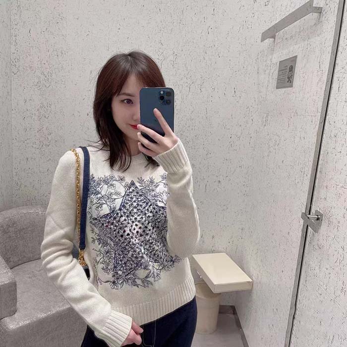 Dior Women CD Sweater Ecru Cashmere Knit Blue Dior Sevilla Star Motif