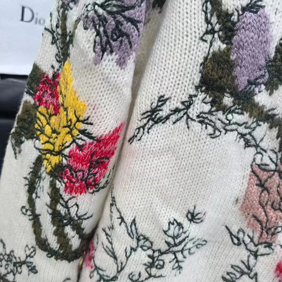 Dior Women CD Sweater Ecru Cashmere Knit Multicolor Dior Jardin Botanique Motif