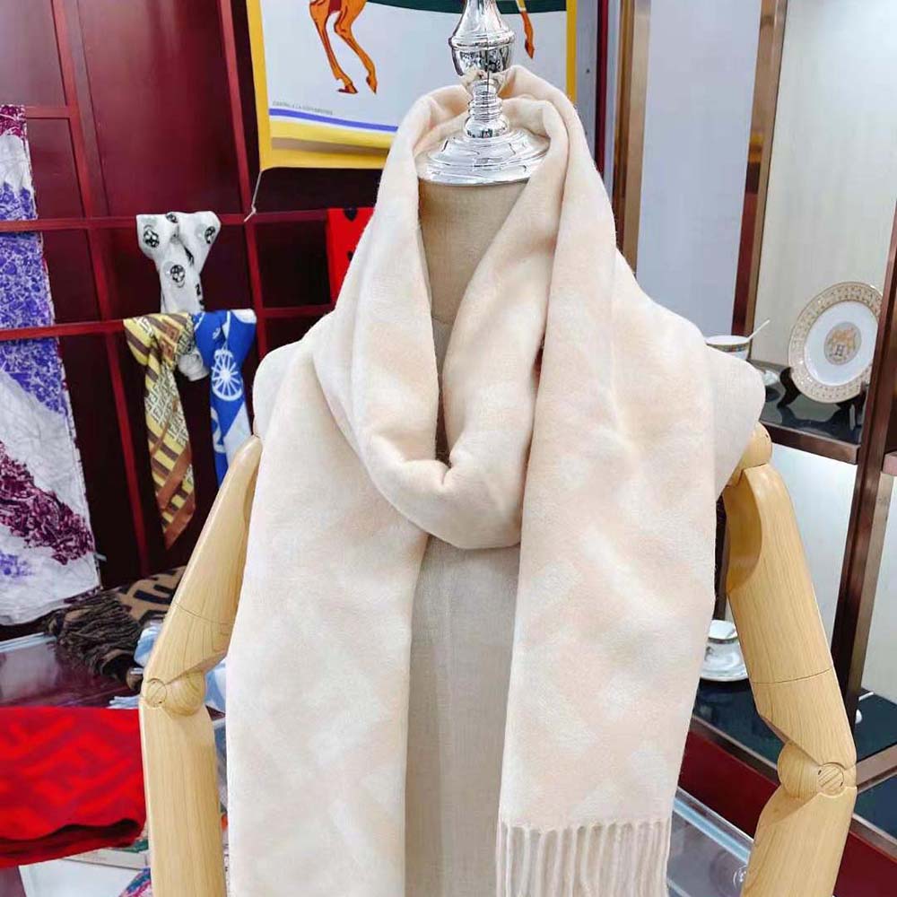 Fendi Women FF Scarf Pale Pink Cashmere Scarf