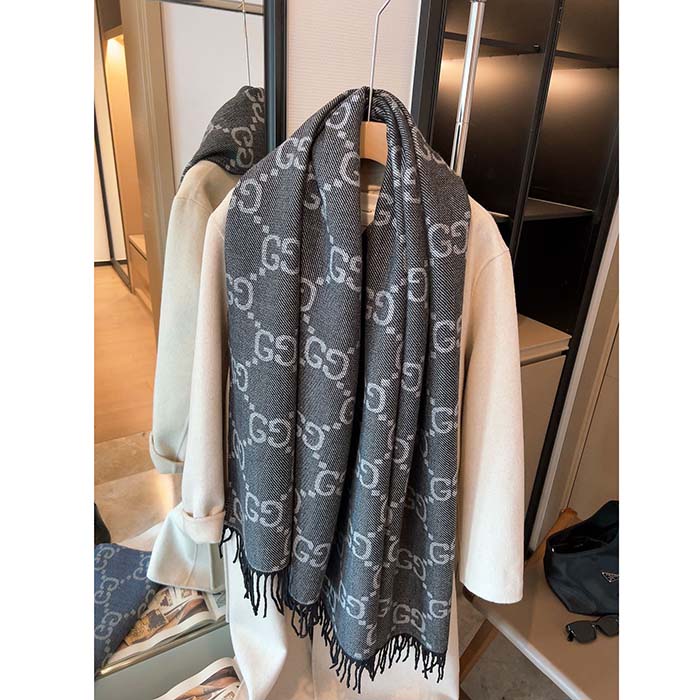 Gucci Unisex GG Cashmere Jacquard Scarf Blue Beige GG Cashmere Jacquard