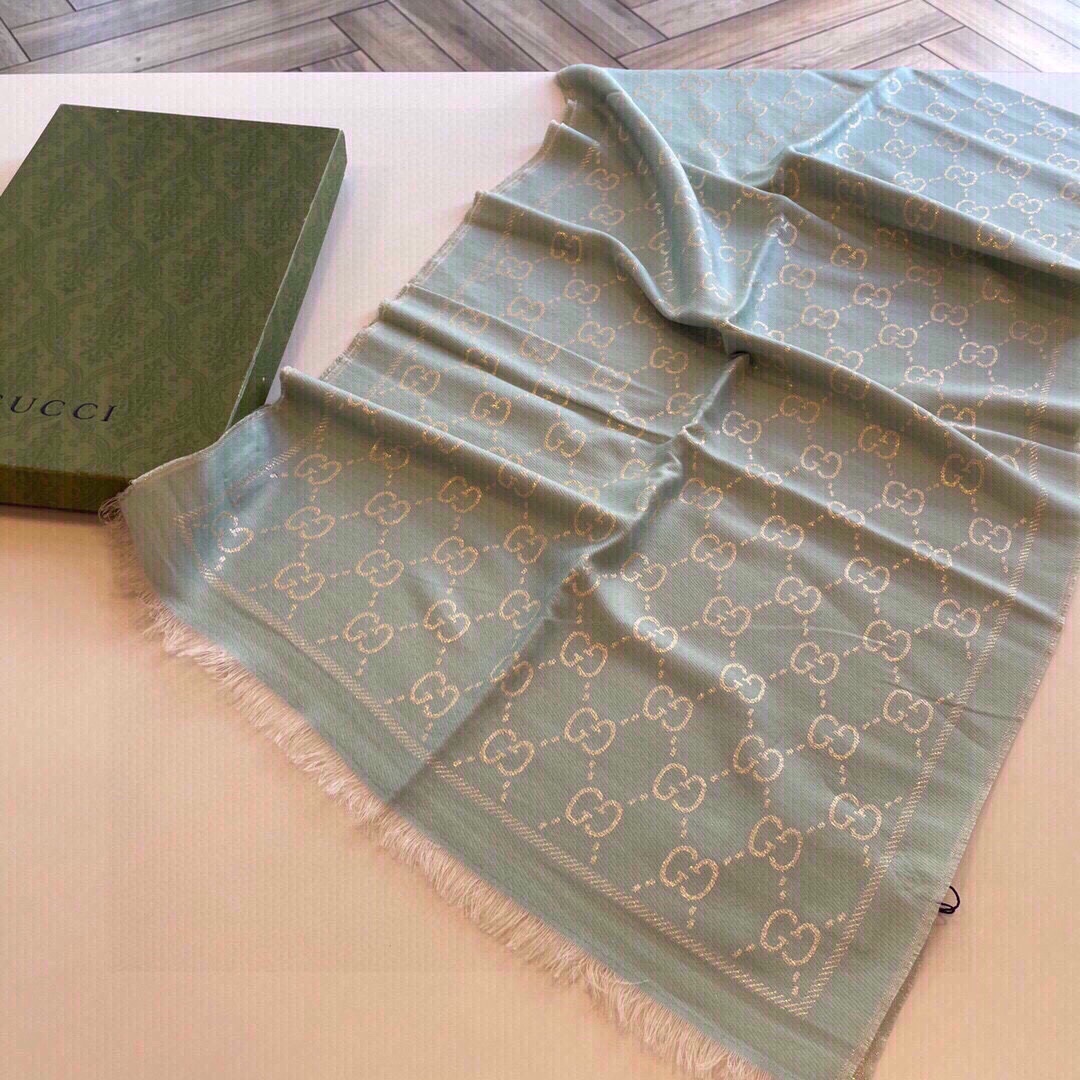 Gucci Unisex GG Wool Scarf Beige Mini GG Wool Turquoise Tassel Detail