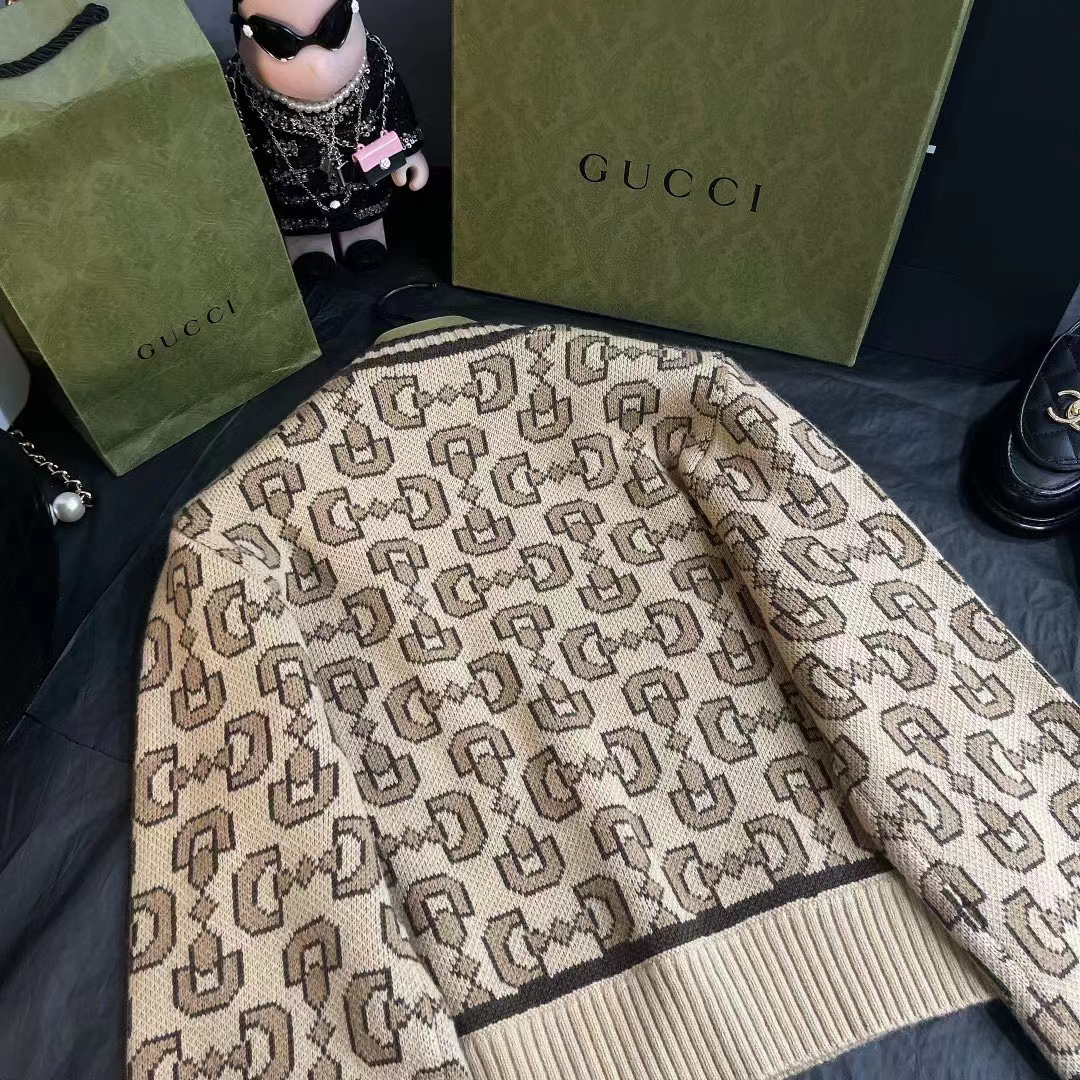 Gucci Women GG Horsebit Cashmere Jacquard Sweater Camel Brown Wool Crewneck