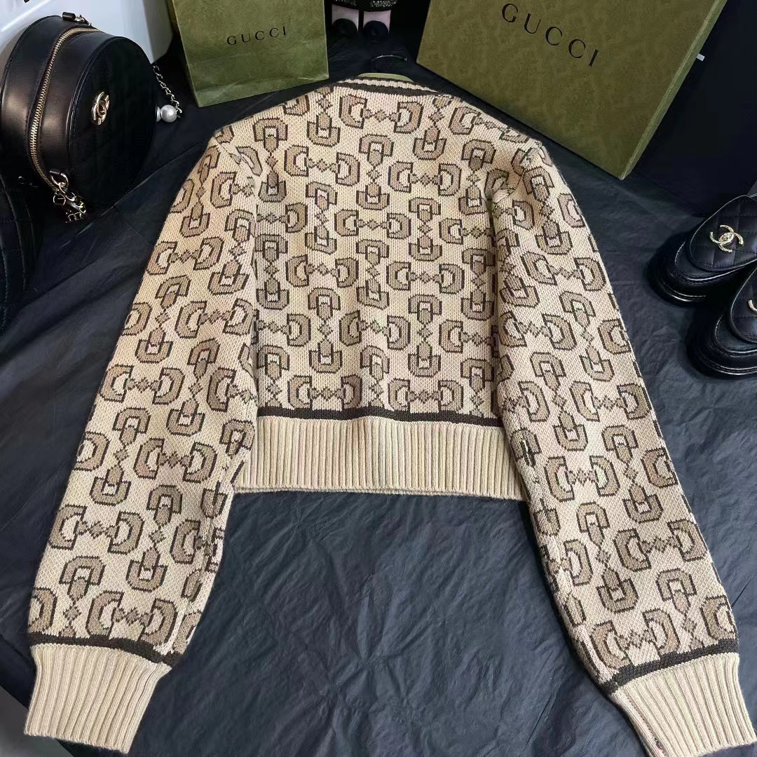 Gucci Women GG Horsebit Cashmere Jacquard Sweater Camel Brown Wool Crewneck
