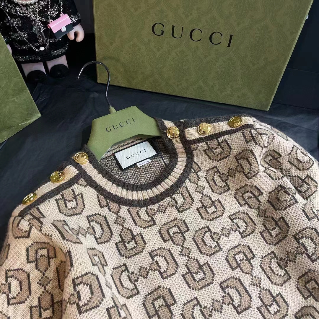Gucci Women GG Horsebit Cashmere Jacquard Sweater Camel Brown Wool Crewneck