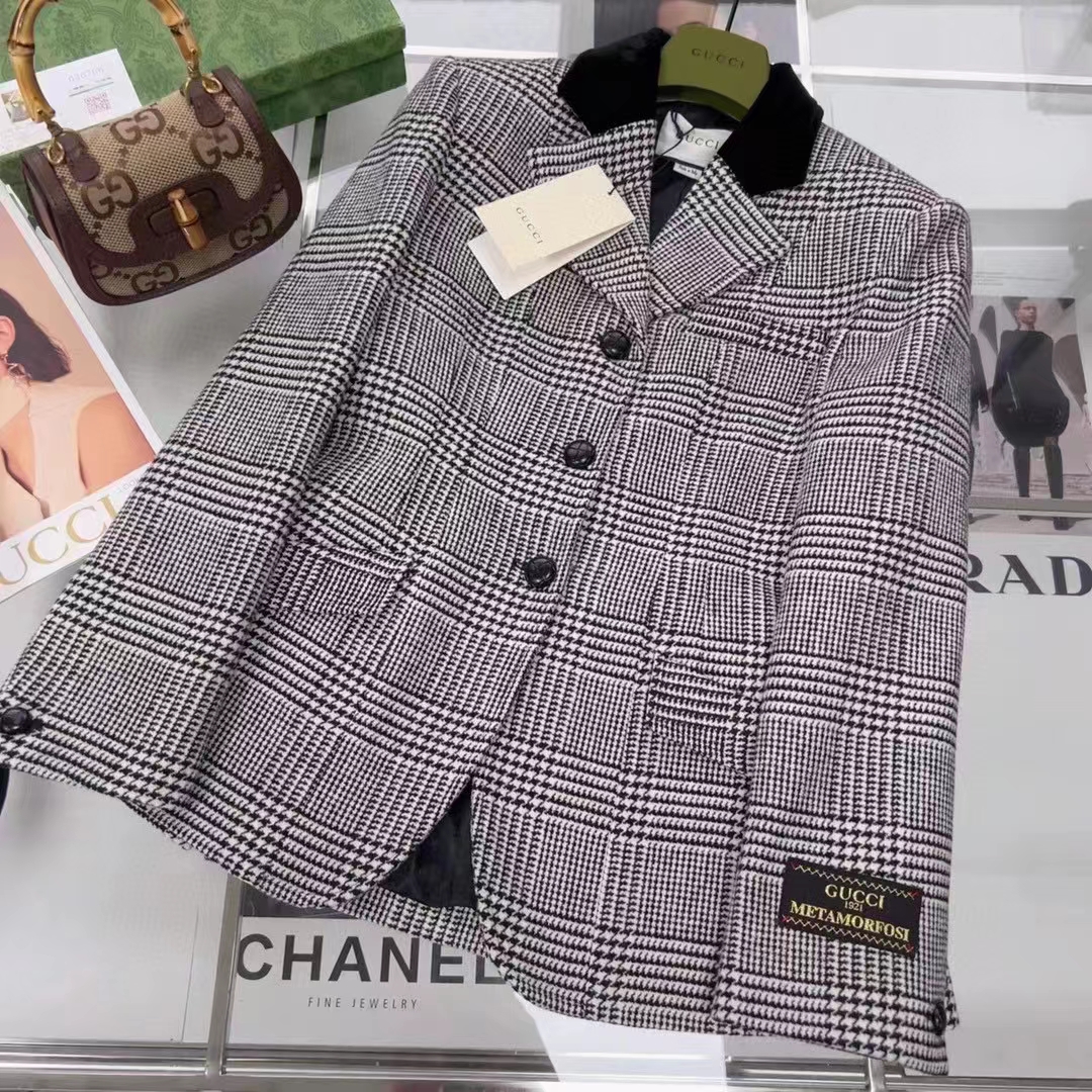 Gucci Men GG Prince Wales Check Jacket Black White Long Sleeves Flap Pockets