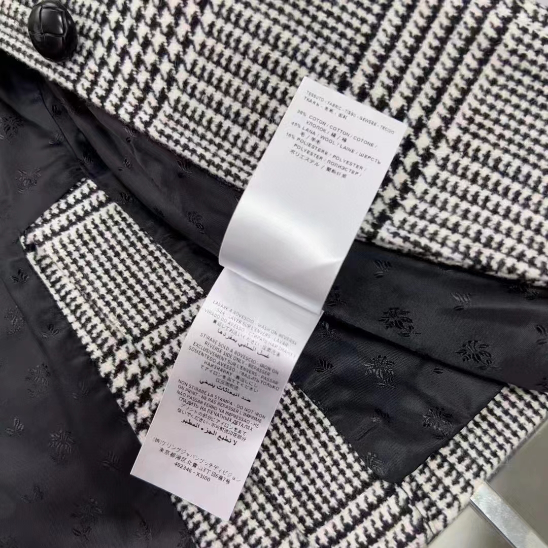 Gucci Men GG Prince Wales Check Jacket Black White Long Sleeves Flap Pockets