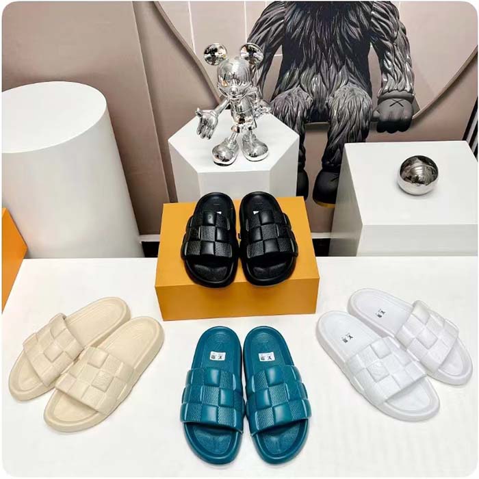 Louis Vuitton LV Unisex Waterfront Mule Lagoon Blue Maxi Damier Rubber Waterproof Rubber